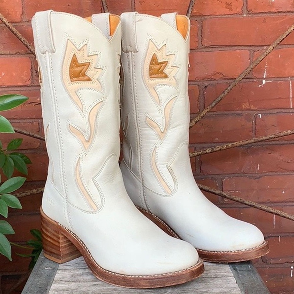 FRYE Vintage Western Boots